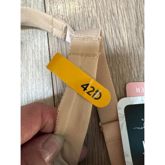 Bali Womens Minimizer Bra 42D Beautifully You Underwire Beige Collection DFW115 - Picture 2 of 9